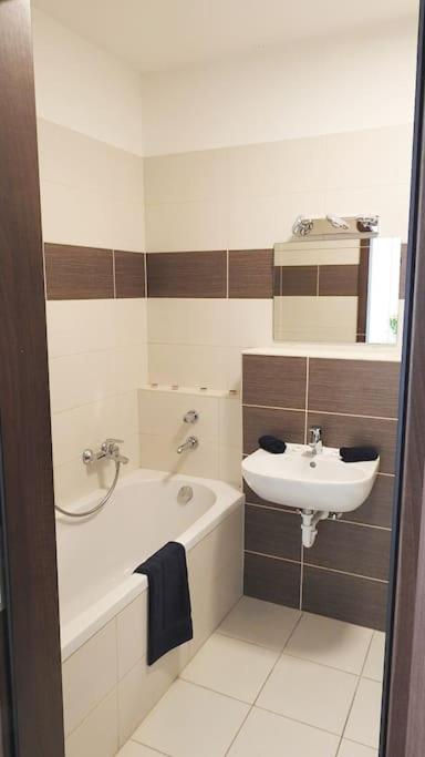 Lux Cordia With Free Parking Apartman Budapest
