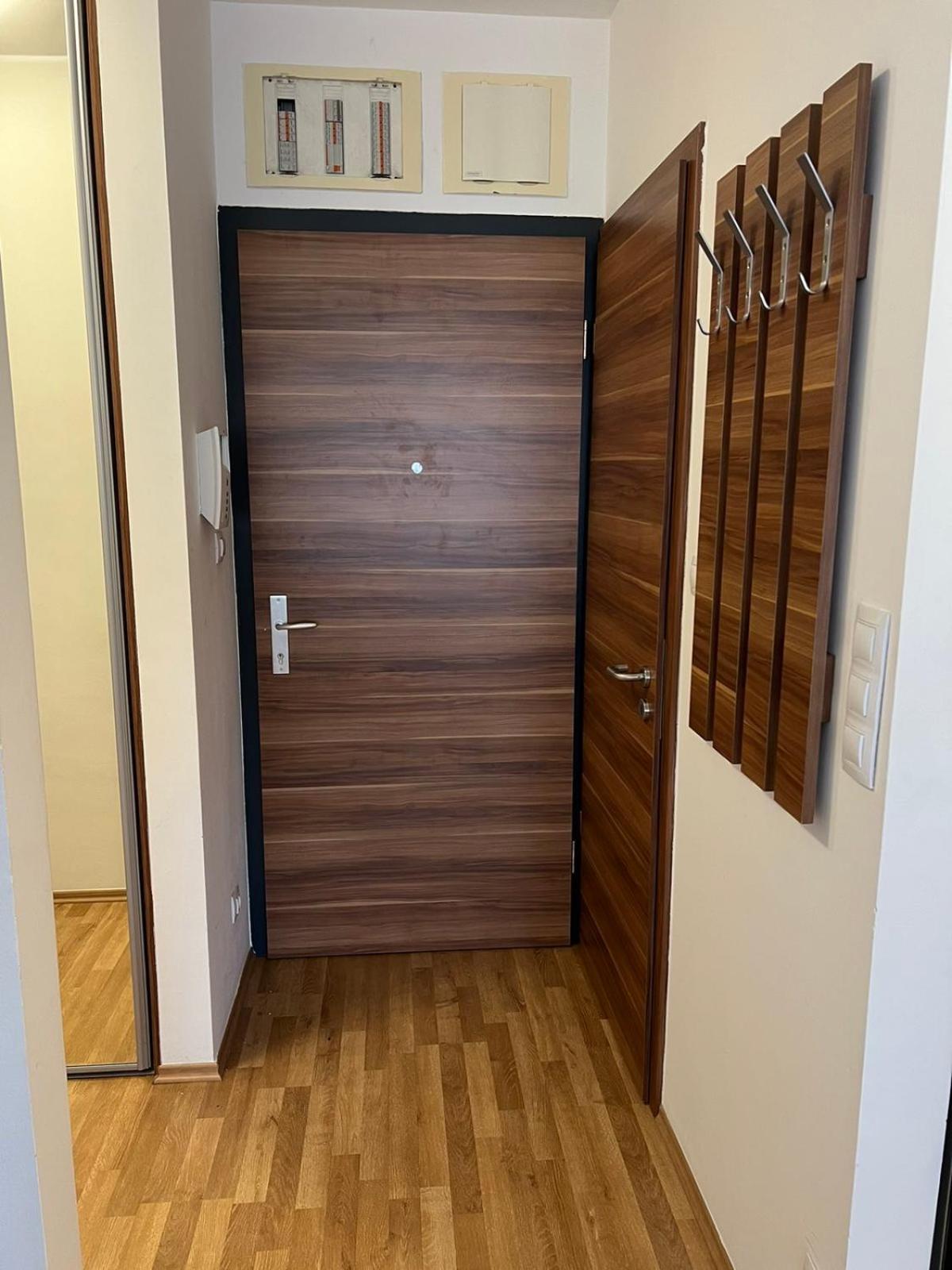 Lux Cordia With Free Parking Apartment *